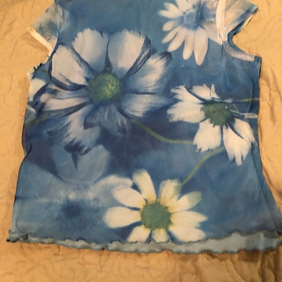 Very nice flower top by Girl Code. Size ‘L’ - Picture 5 of 5